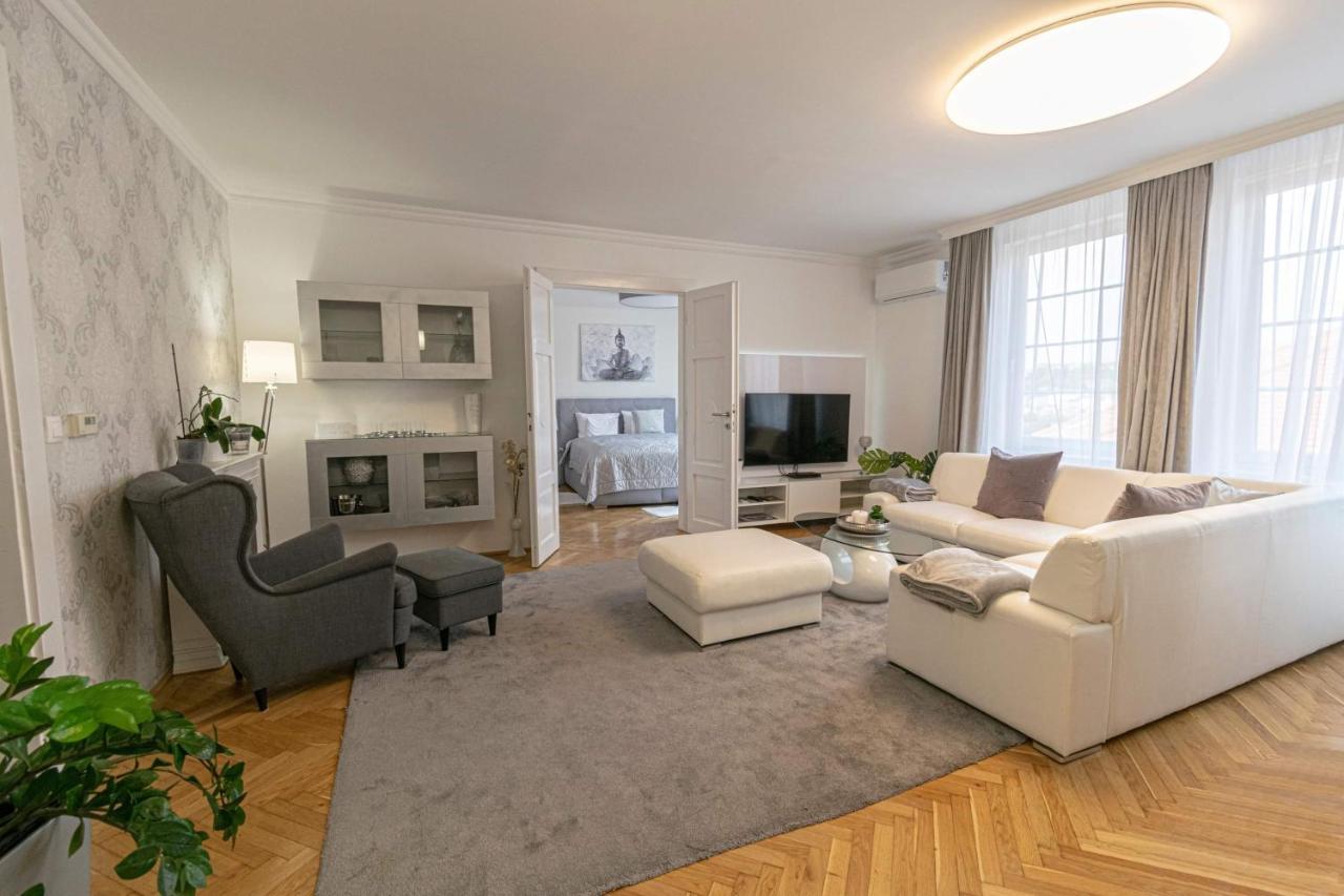 Budacastle Panoramic Luxurious Family Apt, Free Parking Included 布达佩斯 外观 照片