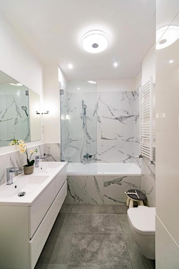 Budacastle Panoramic Luxurious Family Apt, Free Parking Included 布达佩斯 外观 照片