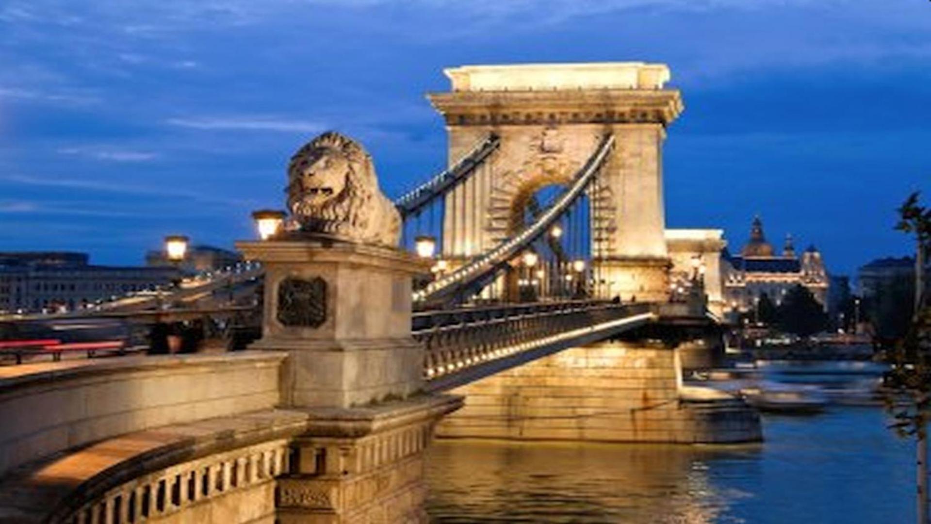Budacastle Panoramic Luxurious Family Apt, Free Parking Included 布达佩斯 外观 照片